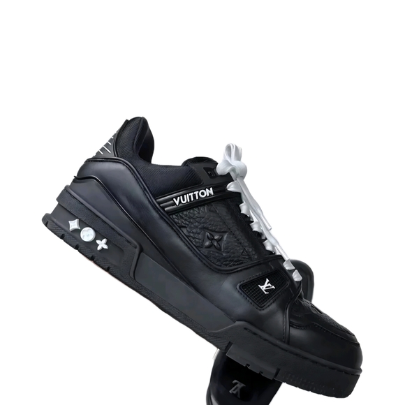 Louis Vuitton Black Sneakers Women's US Size 5 / Kids Youth Size 3Y - Picture 2 of 7